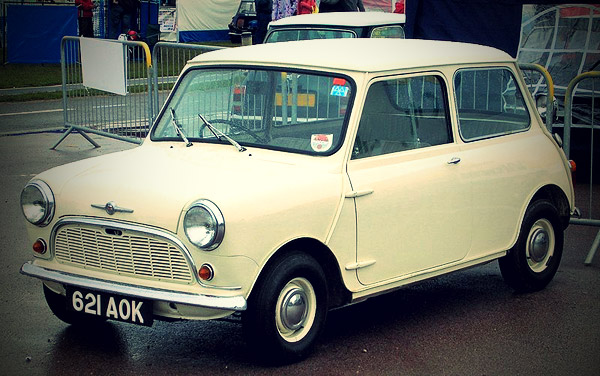 01_Morris_Mini-Minor_1959